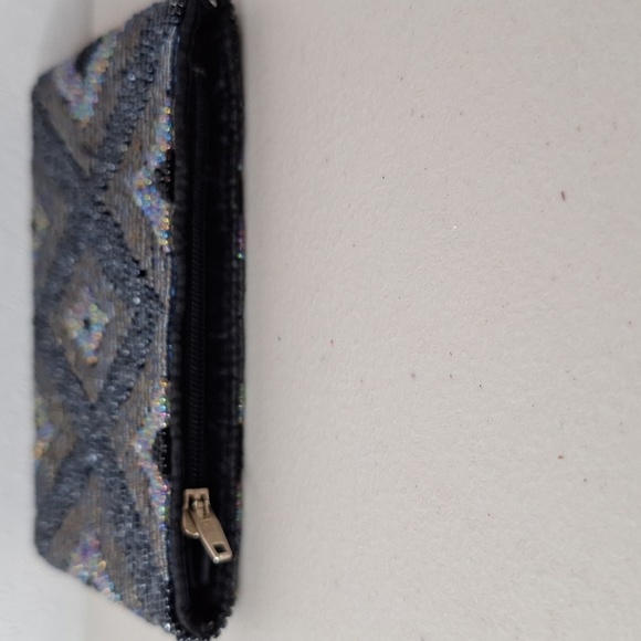 Beaded change purse - Picture 3 of 4